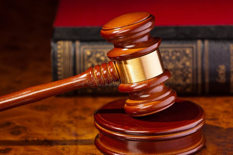 gavel judge court 25048346